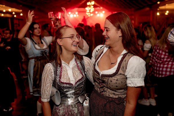 grothenns oktoberfest grothenns oktoberfest