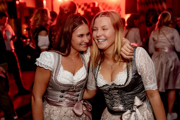 grothenns oktoberfest grothenns oktoberfest
