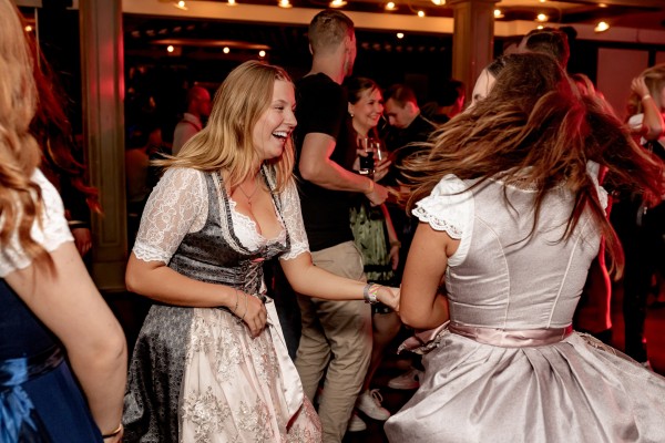 grothenns oktoberfest grothenns oktoberfest