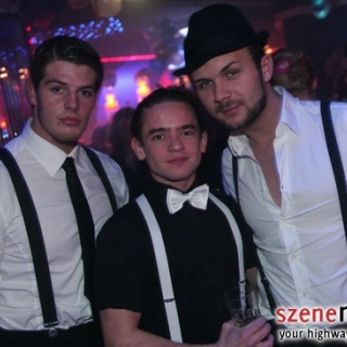 0099