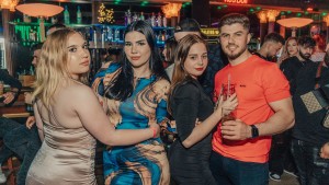 avenue2022060400 80 avenue2022060400 80