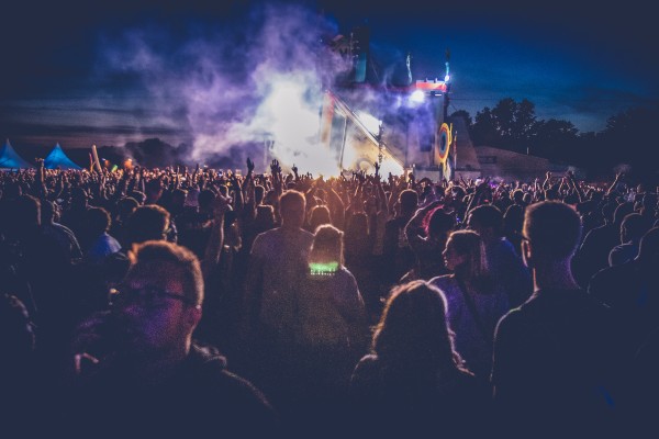 0 317