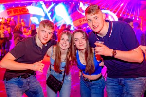 195 fricke party2023 195 fricke party2023