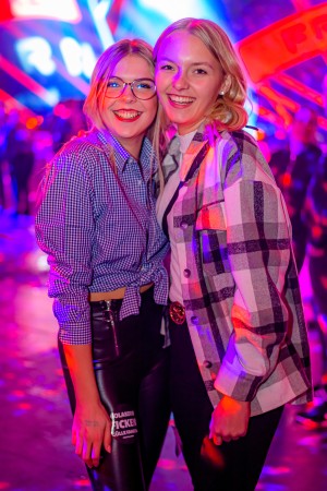 245 fricke party2023 245 fricke party2023