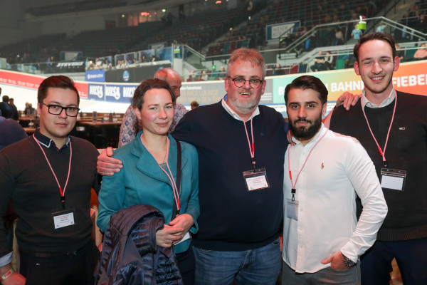 sixdays120126