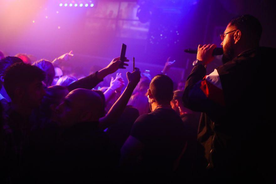 21.12.2017 2RAUMCLUB - SUMMER CEM