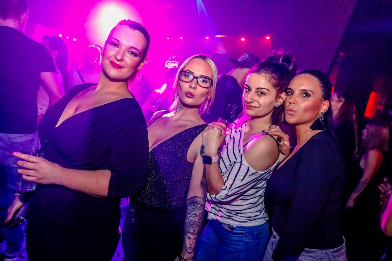 11.101.2019 La Viva