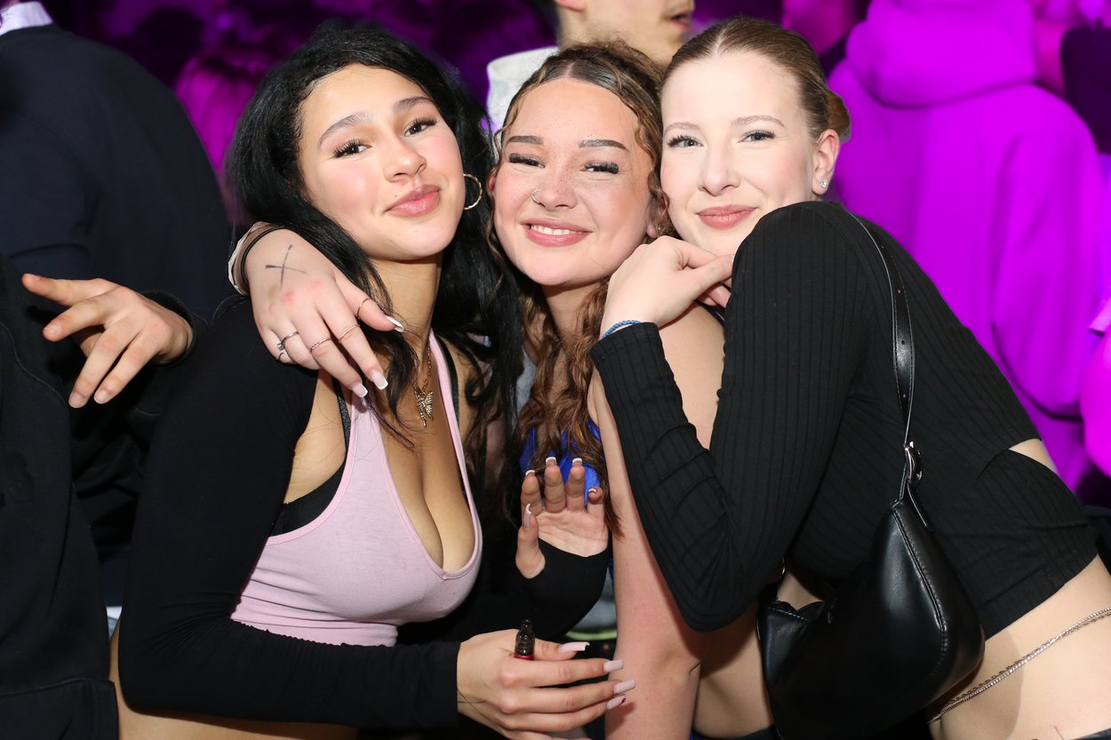 Fotos aus dem Avenue Club vom 24.02.2023