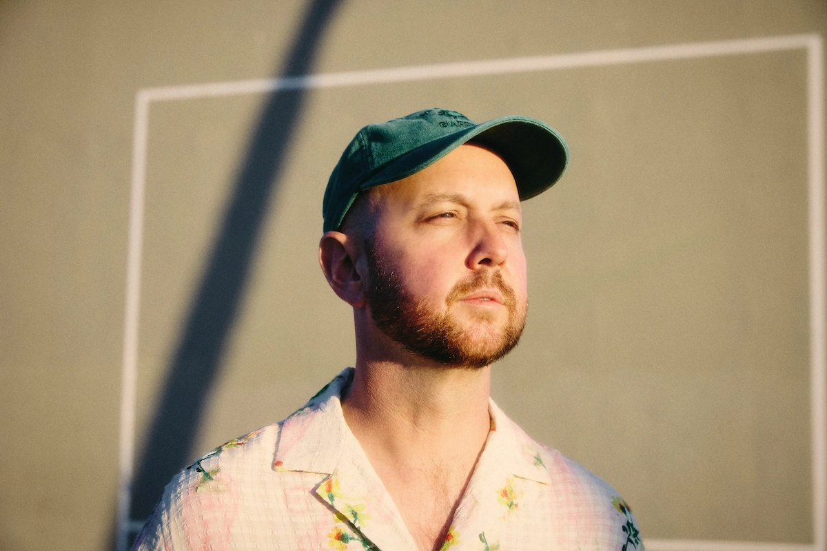 Matt Simons veröffentlicht akustisches Album „Sun in California“