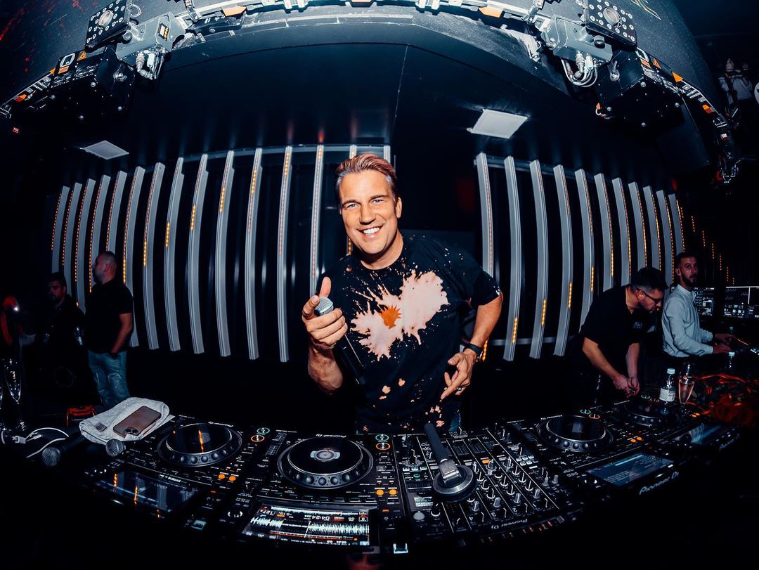 DJ Antoine veröffentlicht Sommerhit „Copacabana“ für 2025