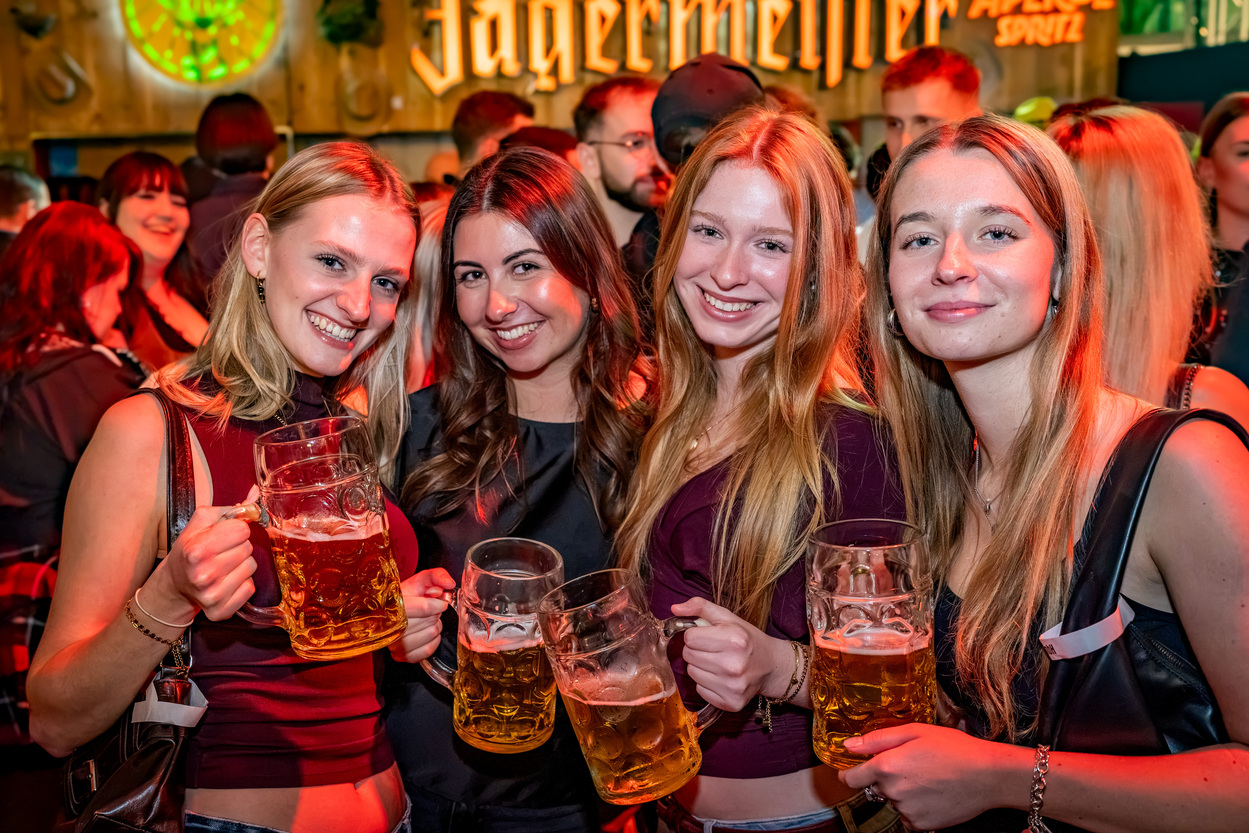 Bayernzelt Fr 122 a2f1119dbc0c1988
