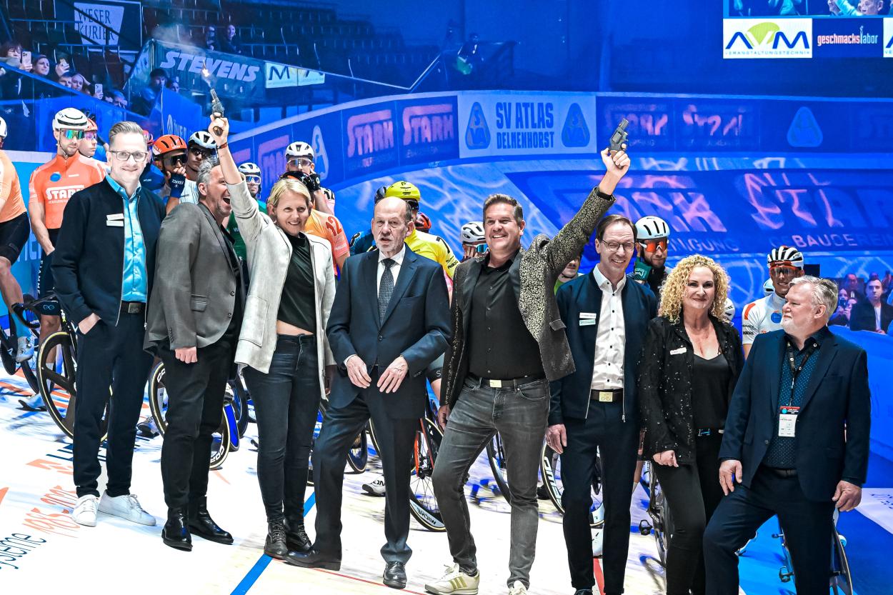 Sixdays Bremen 2026 starten mit Schnee und Stimmung in der ÖVB Arena