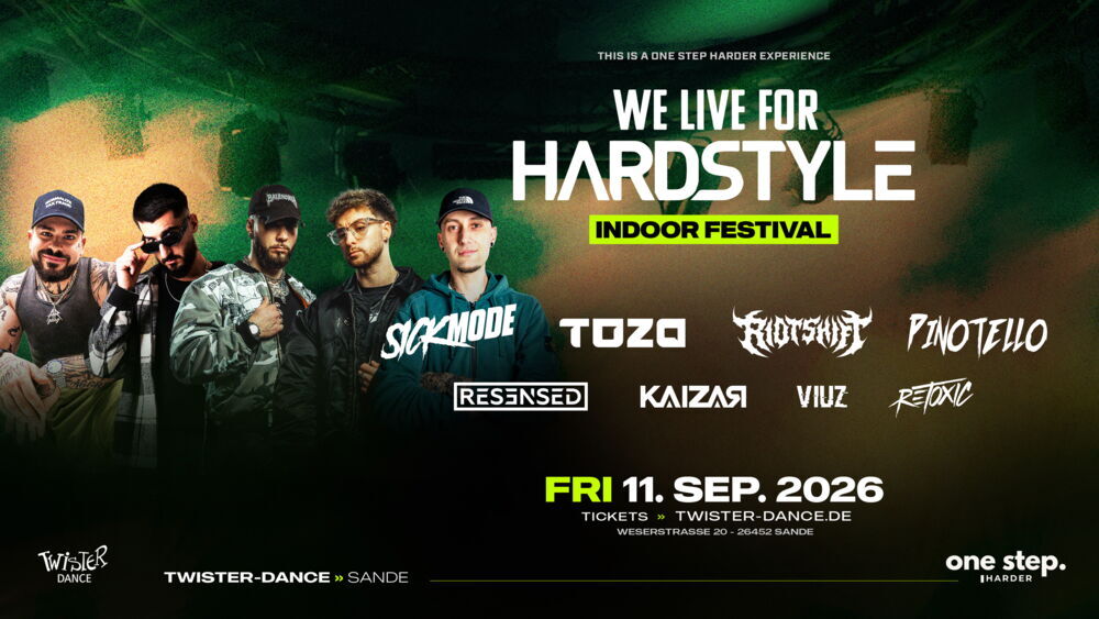 WE LIVE FOR HARDSTYLE