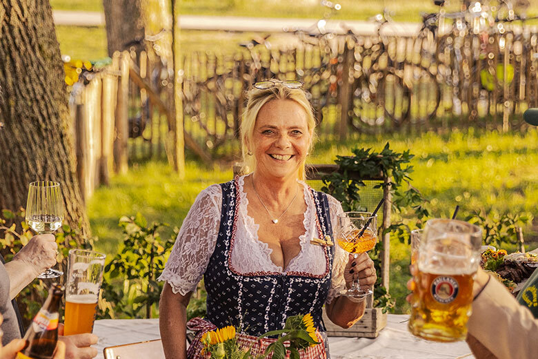FRÜHSCHOPPEN