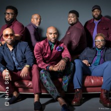 Naturally 7 – Closer Look