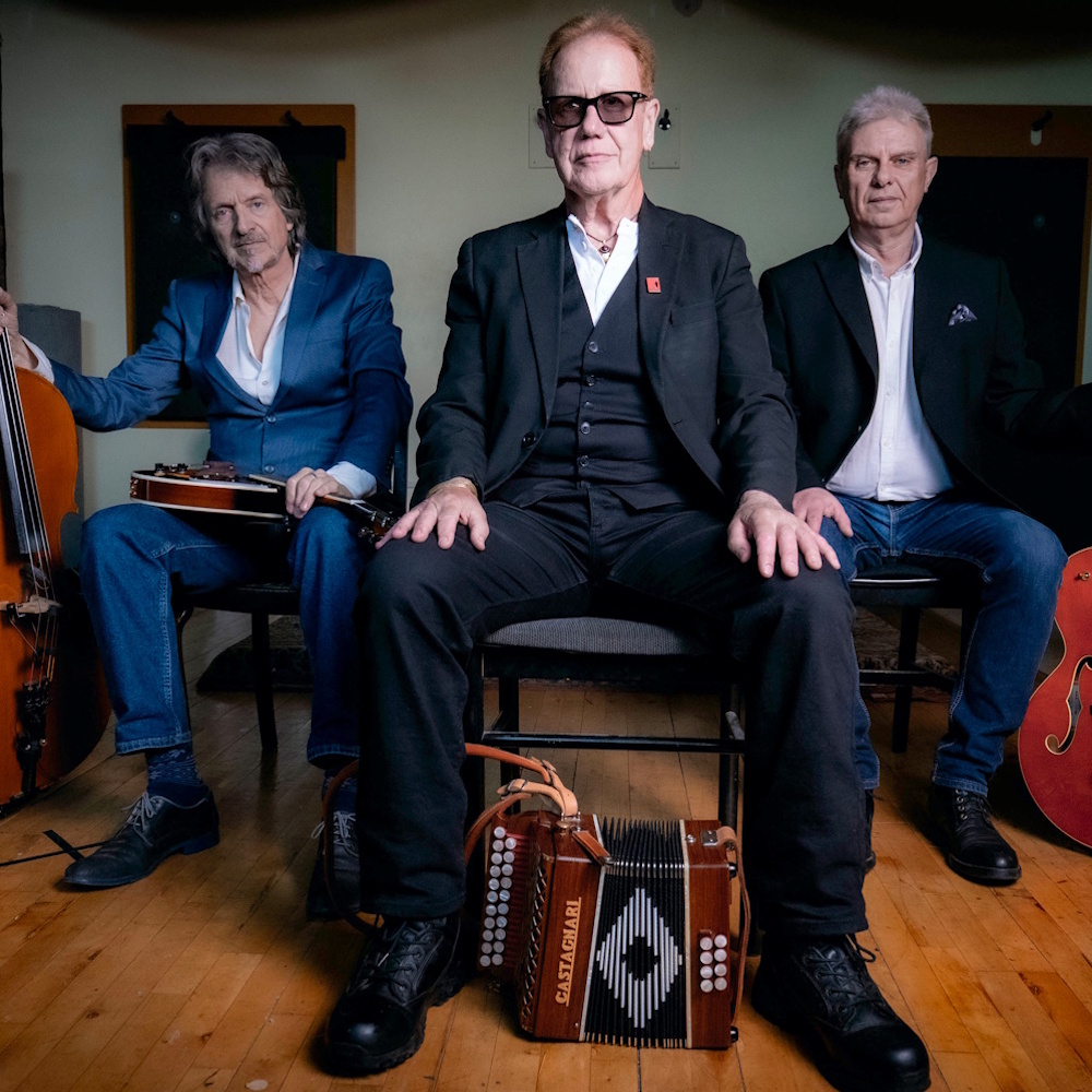 Oysterband's John Jones, Ray Cooper & Al Scott