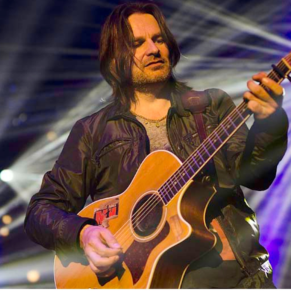 Ray Wilson – Genesis Classics