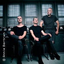 Solar Fake – Silenced Acoustic Tour 2027