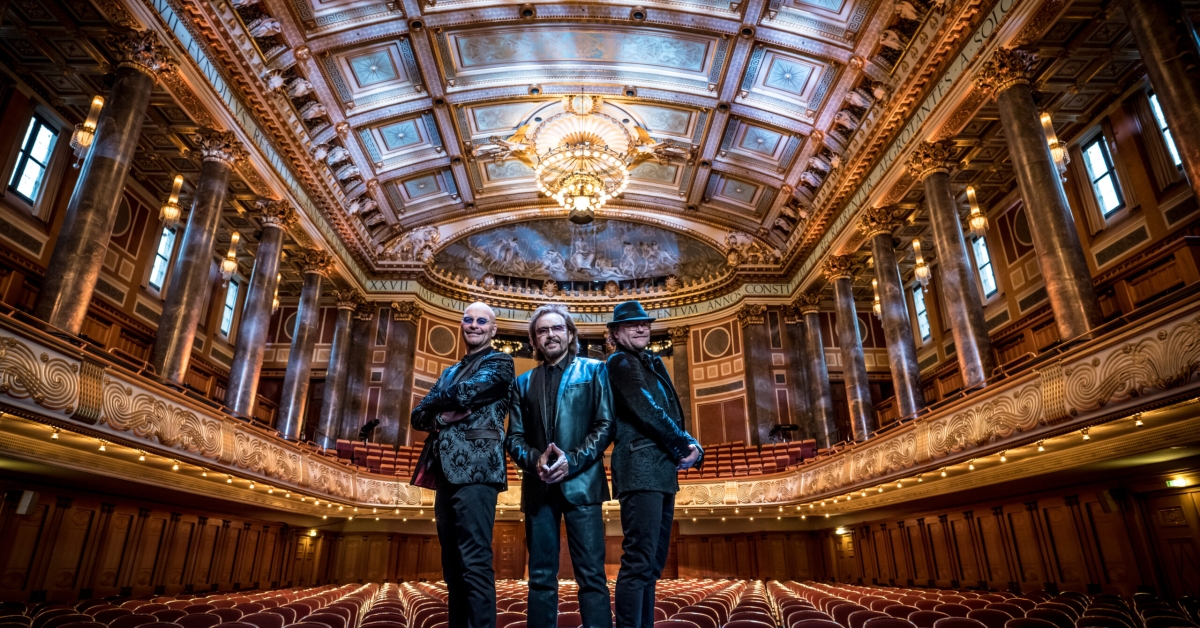 Nights On Broadway – A Tribute to the BEE GEES