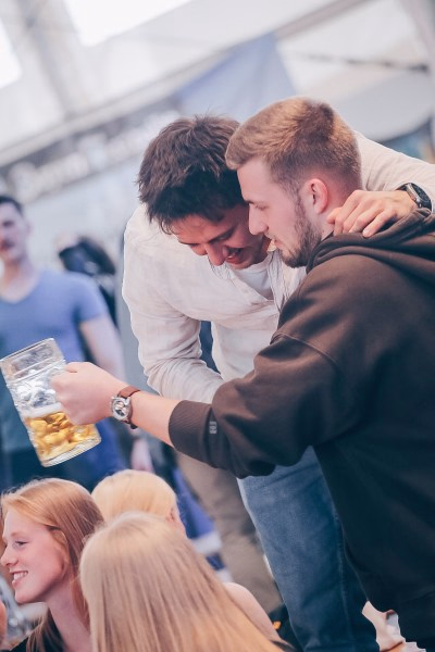 bayernzelt bayernzelt