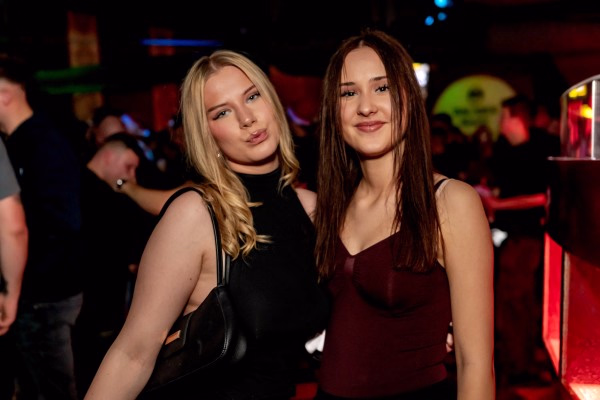 ta toeff krachnachten