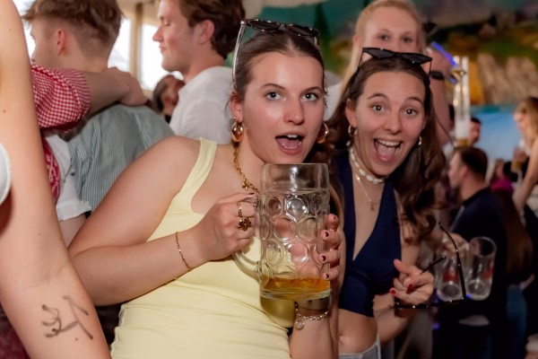 bayernzelt bayernzelt